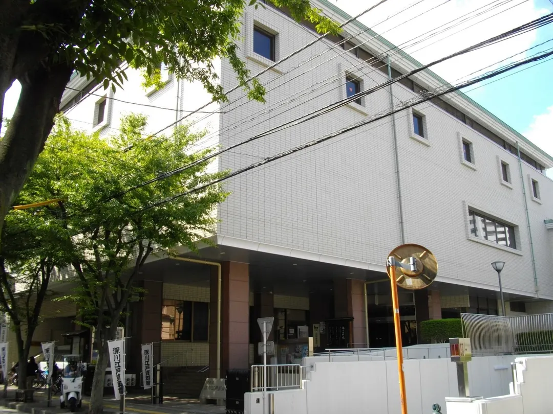 深川江戸資料館の入口と外観(2011年8月撮影)