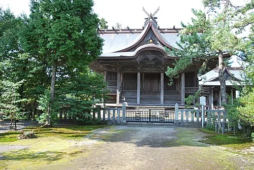 阿蘇神社の別アングルを確認できる実写写真 1