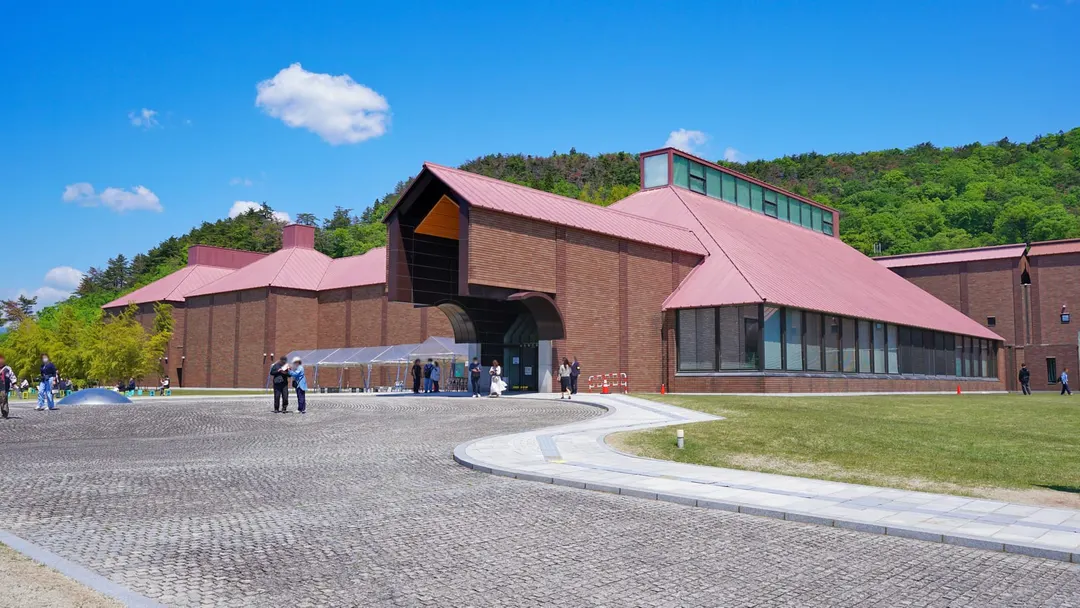 福島県立美術館の別アングルを確認できる実写写真 2