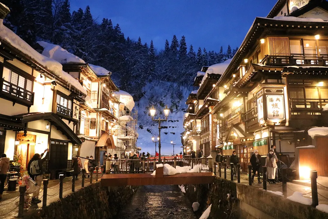 銀山温泉の実写写真。訪問前のイメージ確認用。