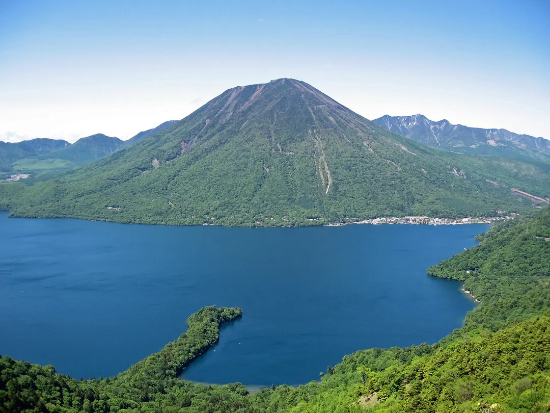 中禅寺湖の実写写真。訪問前のイメージ確認用。
