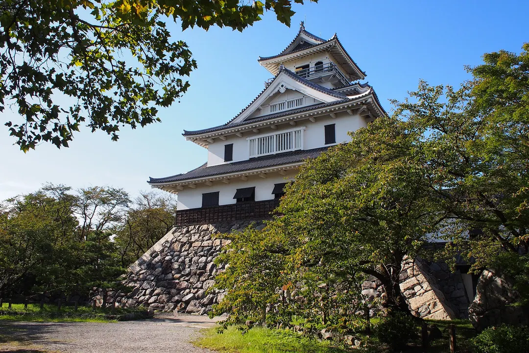 長浜城歴史博物館の実写写真。訪問前のイメージ確認用。