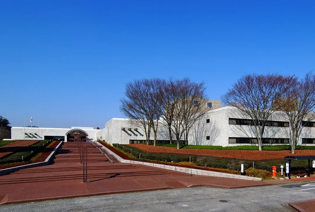 国立歴史民俗博物館の実写写真。訪問前のイメージ確認用。