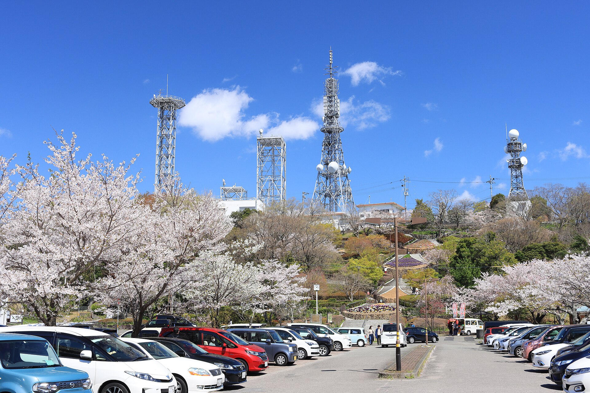 眉山公園の実写写真。訪問前のイメージ確認用。