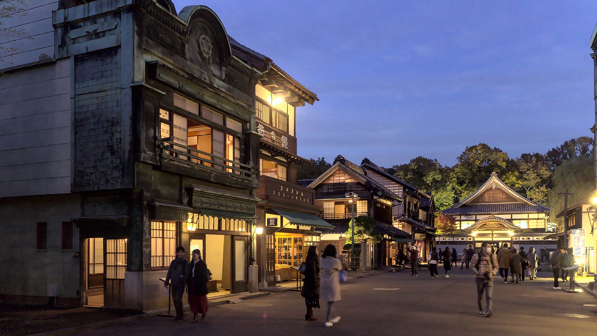 江戸東京たてもの園の実写写真。訪問前のイメージ確認用。