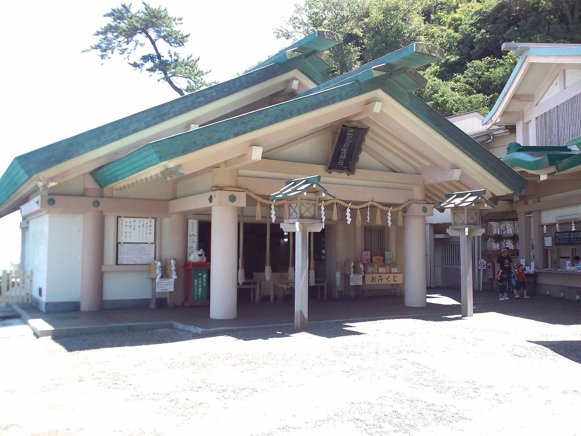二見興玉神社・夫婦岩の実写写真。訪問前のイメージ確認用。