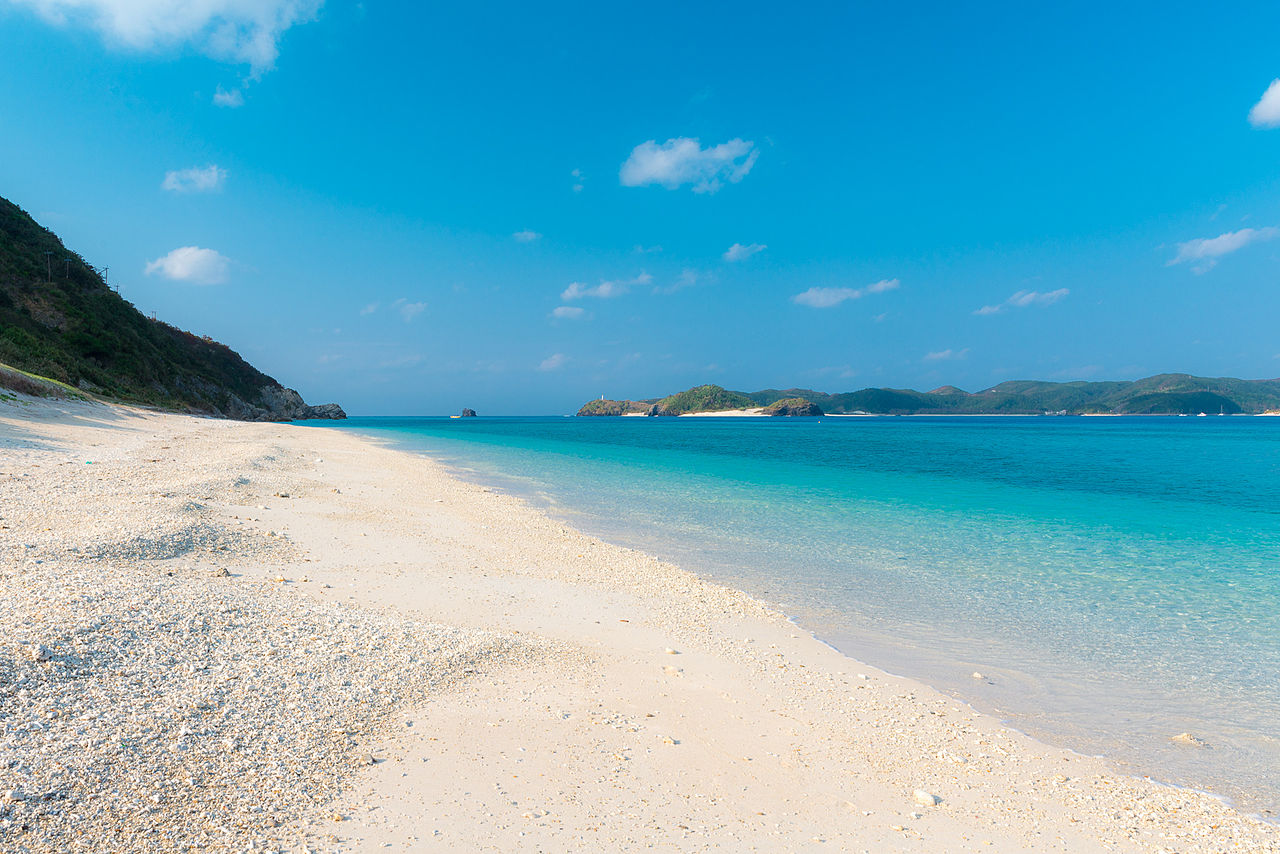 阿嘉島 ニシバマビーチの別アングルを確認できる実写写真 2