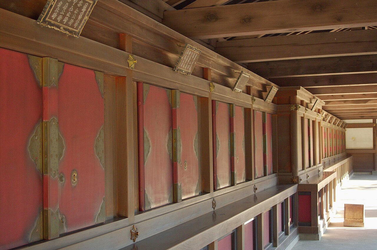 秩父神社の別アングルを確認できる実写写真 2