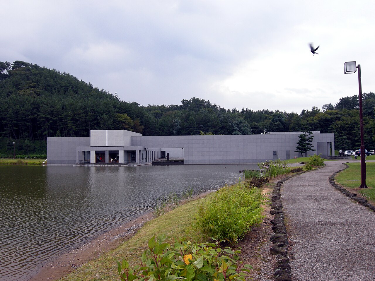 土門拳写真美術館の別アングルを確認できる実写写真 2