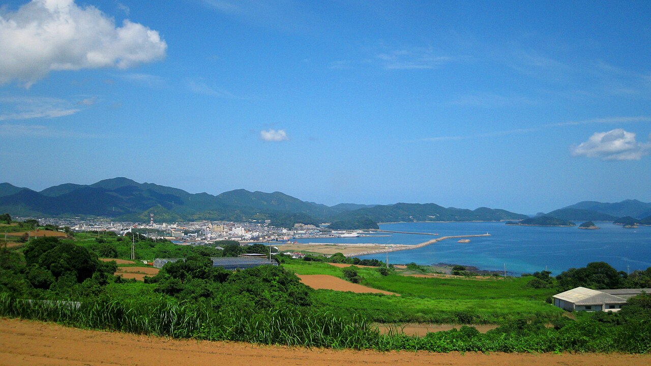 五島列島 大瀬埼灯台の別アングルを確認できる実写写真 2