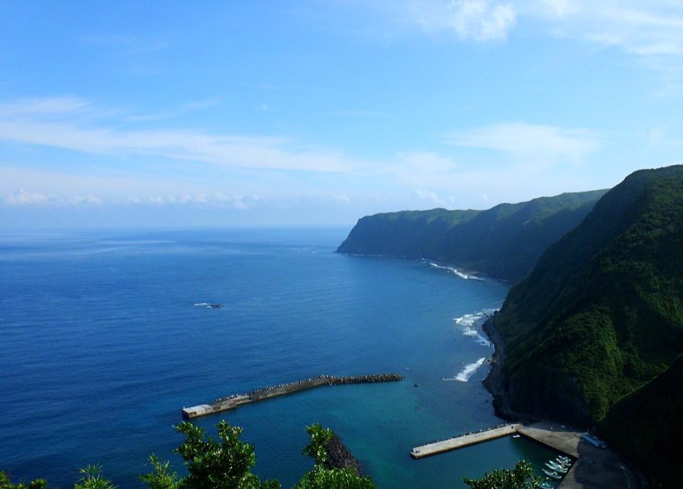 八丈島 八丈富士の別アングルを確認できる実写写真 2