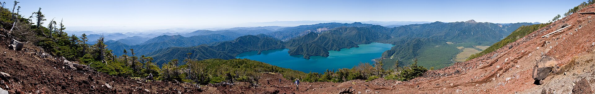 中禅寺湖の別アングルを確認できる実写写真 1
