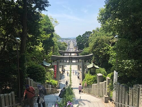 宮地嶽神社の別アングルを確認できる実写写真 2