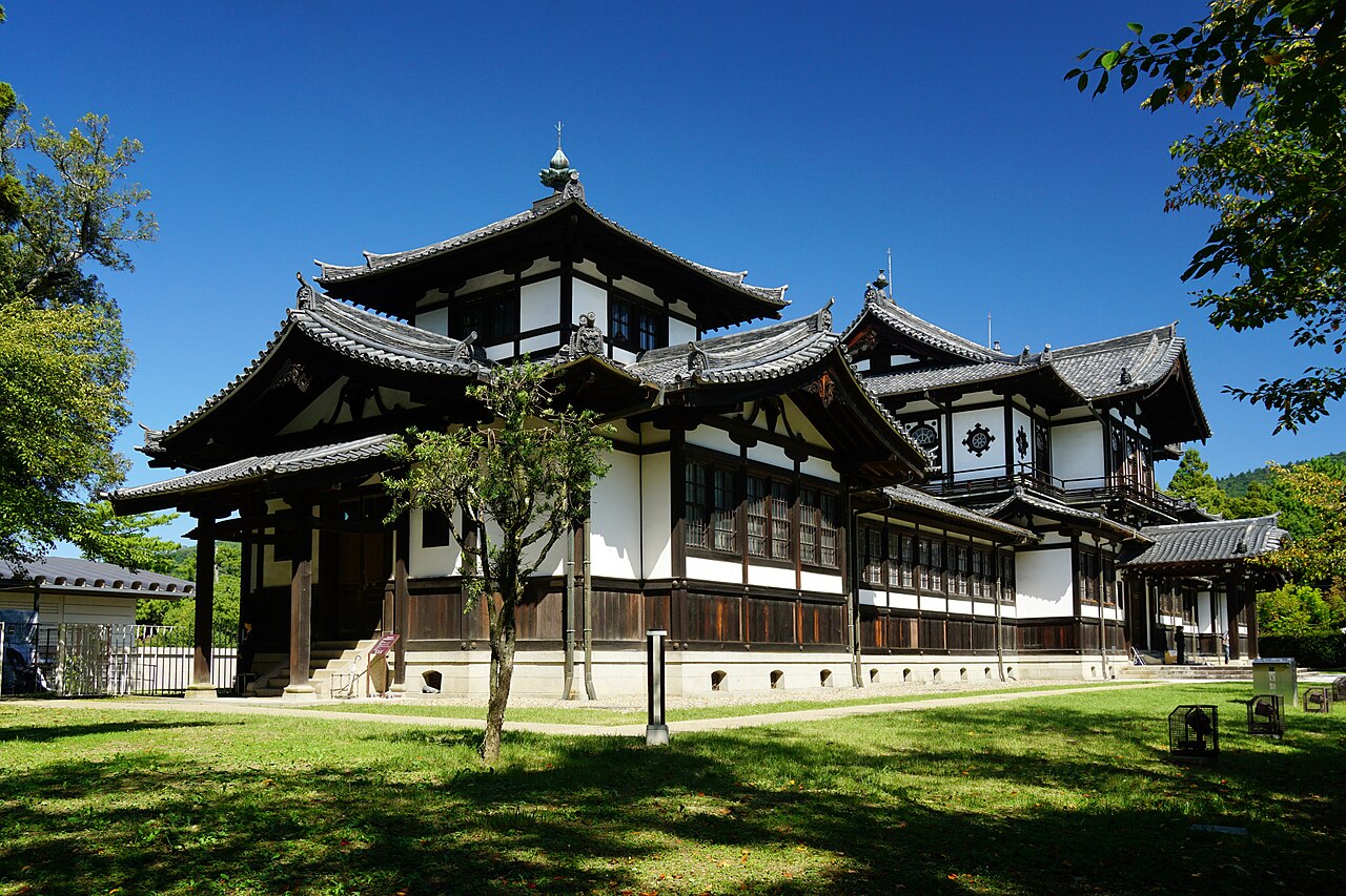 奈良国立博物館の別アングルを確認できる実写写真 2