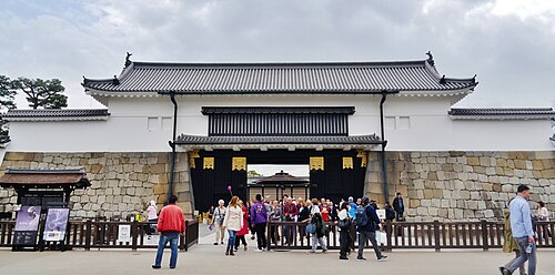 元離宮二条城の別アングルを確認できる実写写真 2