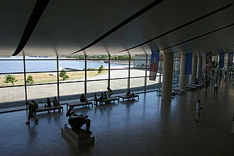 島根県立美術館の別アングルを確認できる実写写真 1