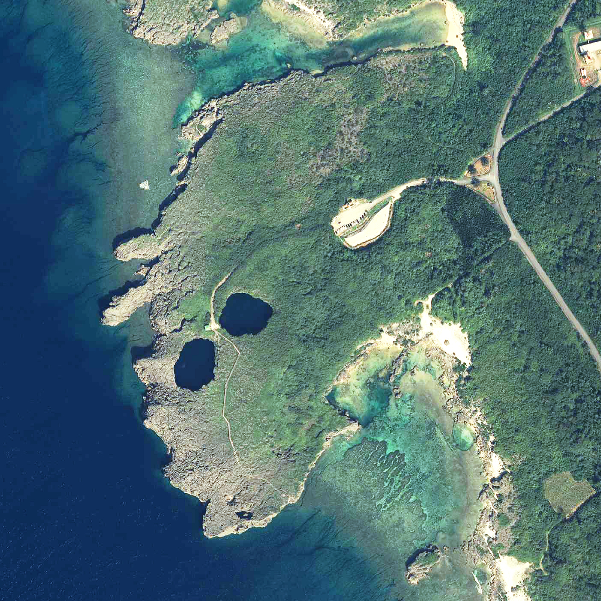 下地島 通り池の別アングルを確認できる実写写真 1