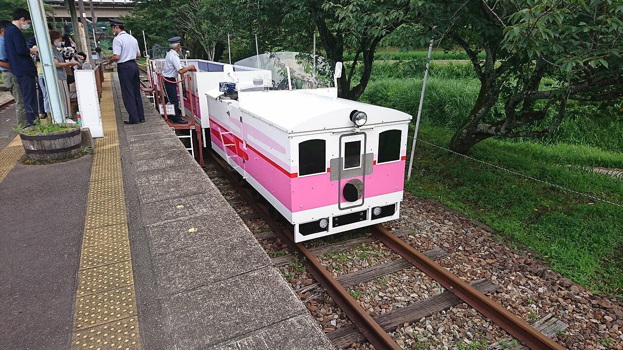 高千穂あまてらす鉄道の別アングルを確認できる実写写真 1