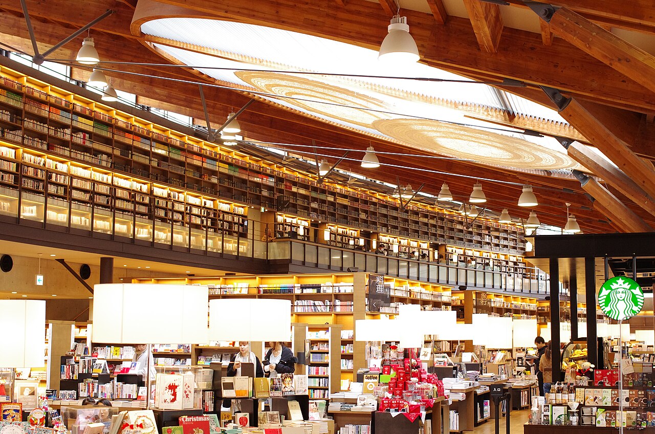 武雄市図書館・歴史資料館の別アングルを確認できる実写写真 2