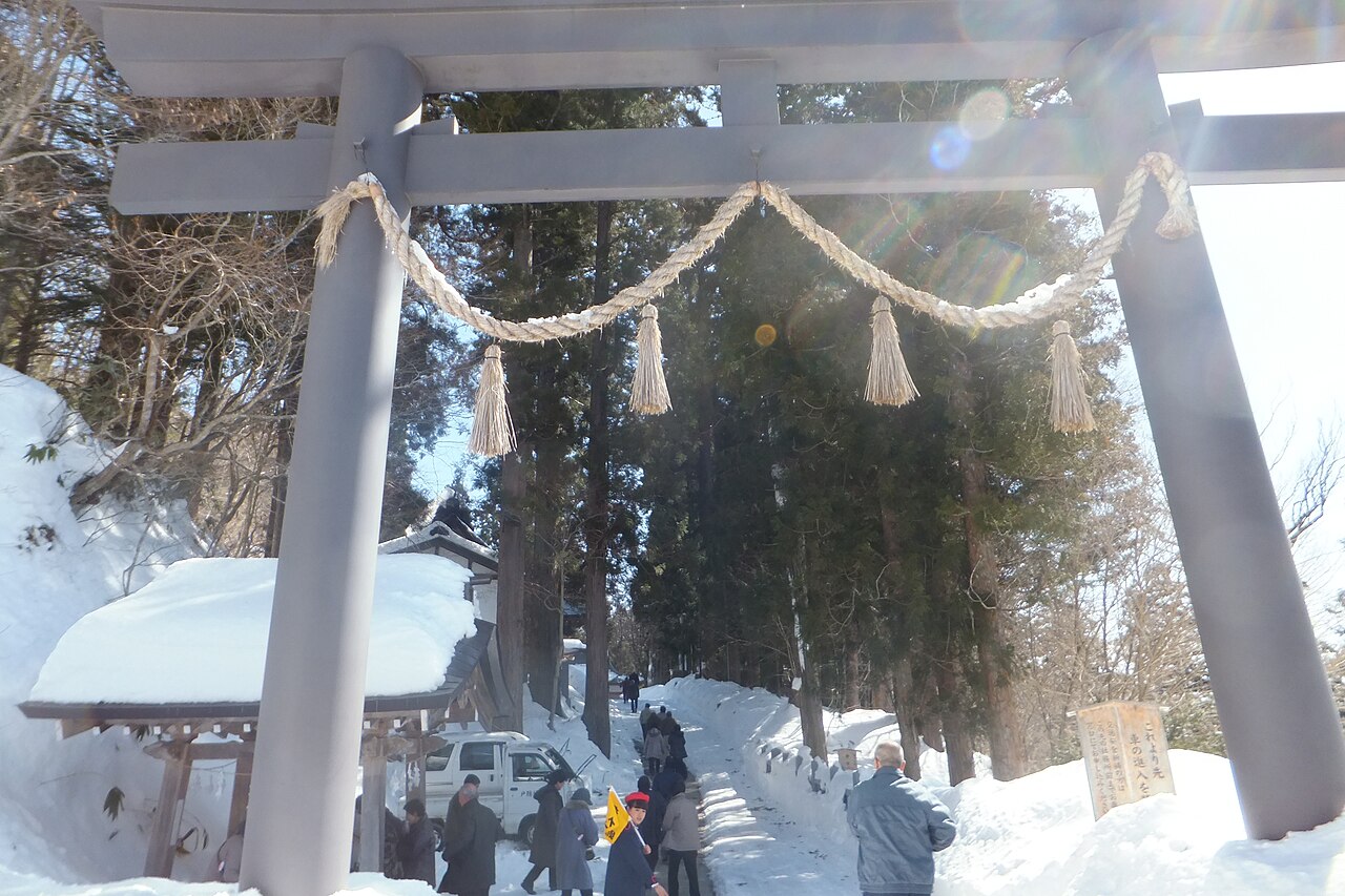 戸隠神社の別アングルを確認できる実写写真 1