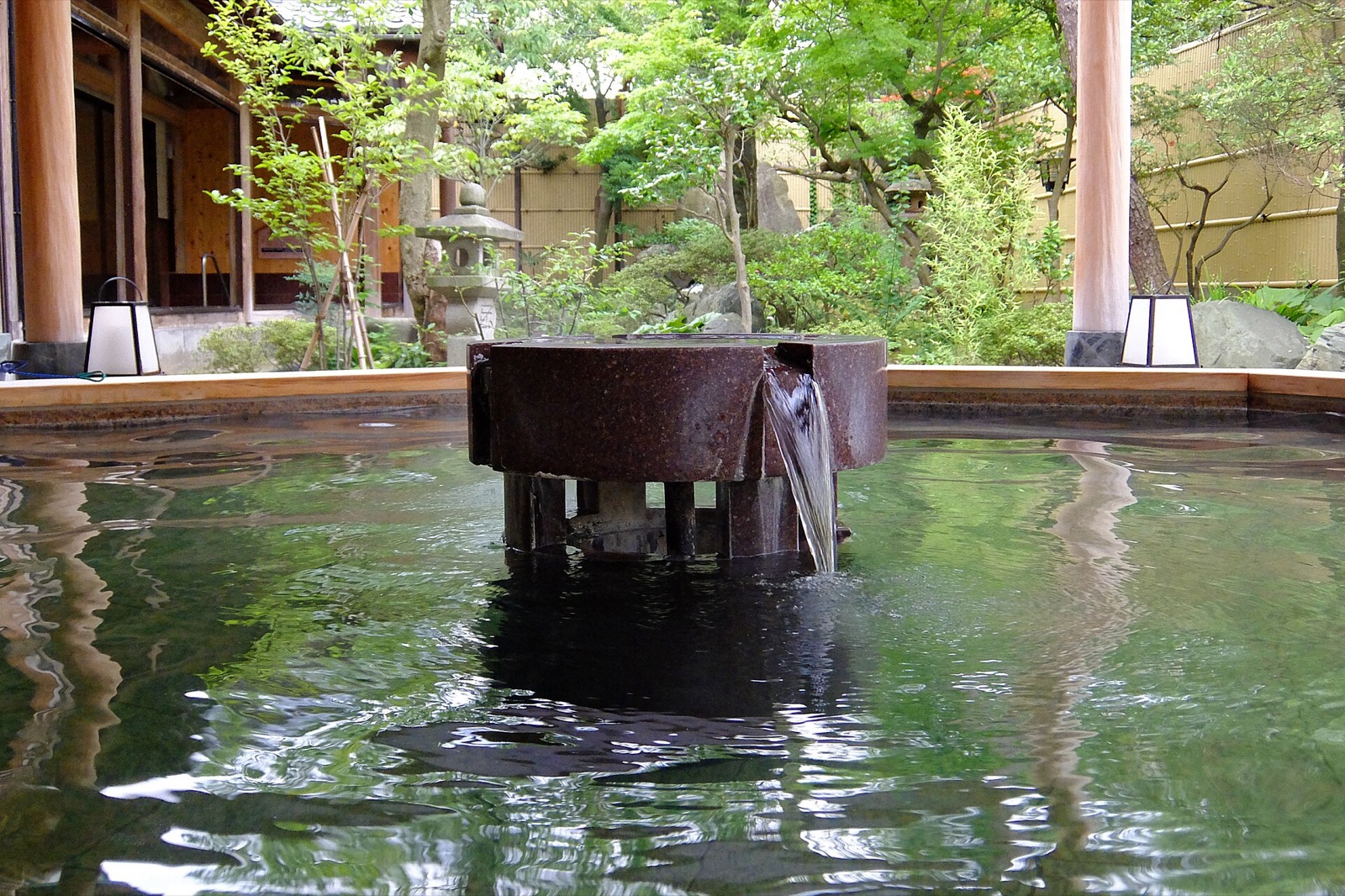 月岡温泉の別アングルを確認できる実写写真 1