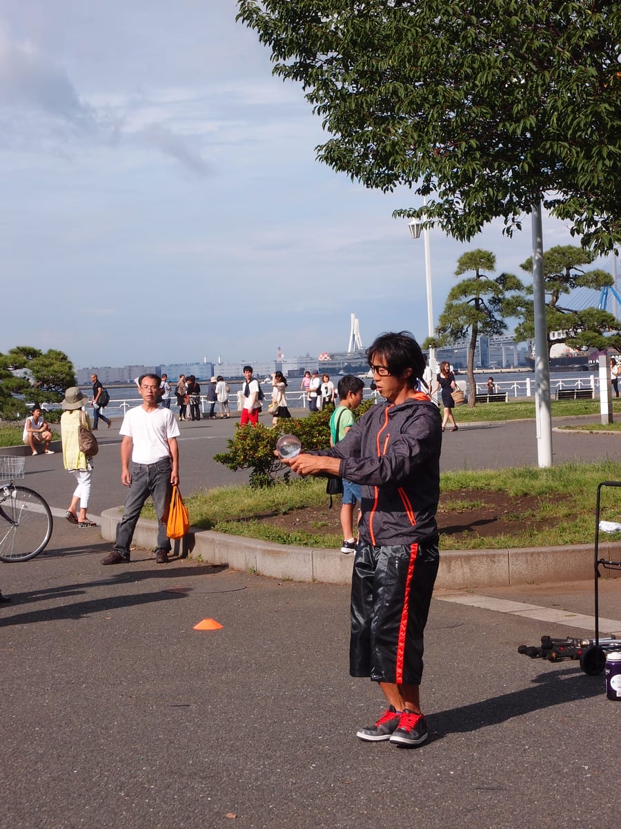 山下公園の別アングルを確認できる実写写真 1