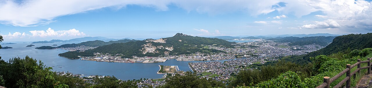 屋島の別アングルを確認できる実写写真 1