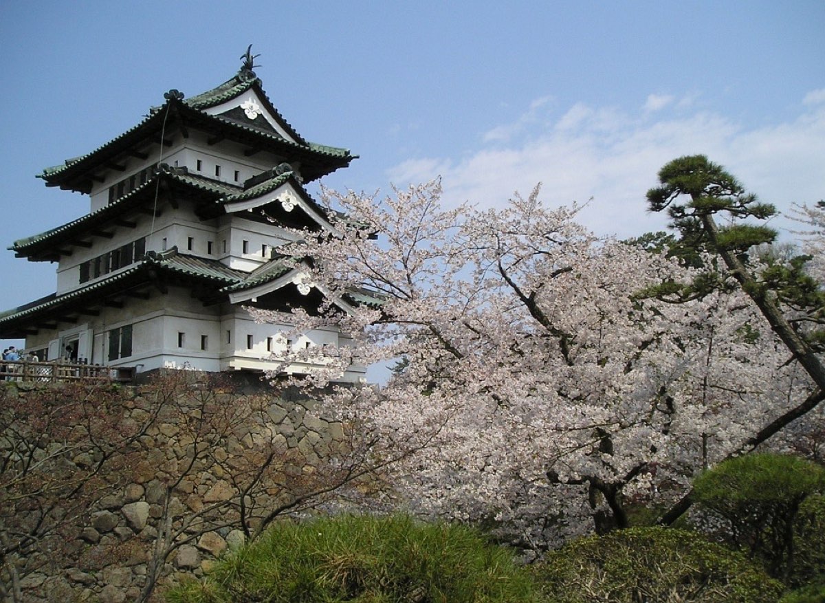 弘前公園の実写写真。訪問前のイメージ確認用。
