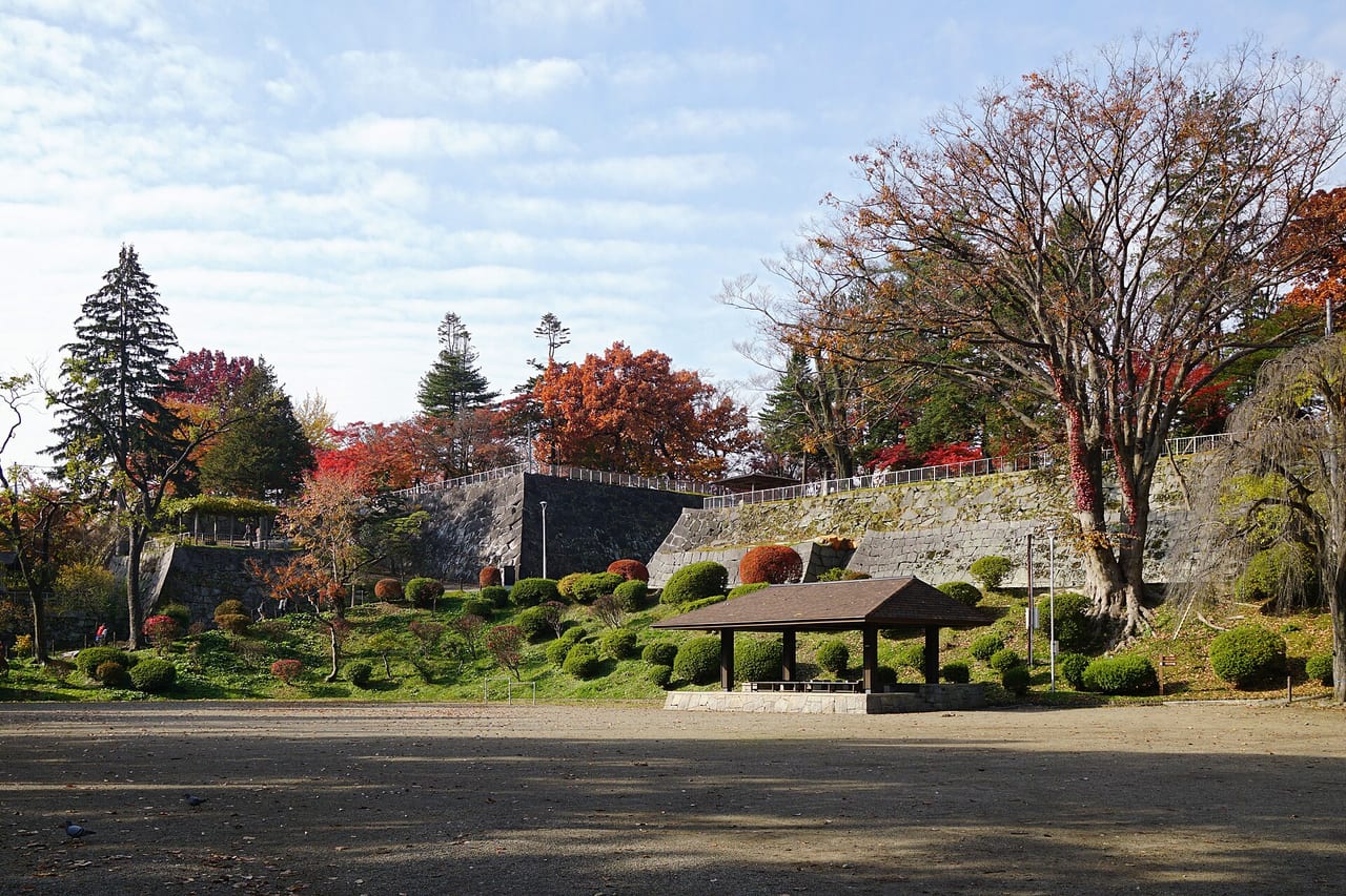 盛岡城跡公園の実写写真。訪問前のイメージ確認用。